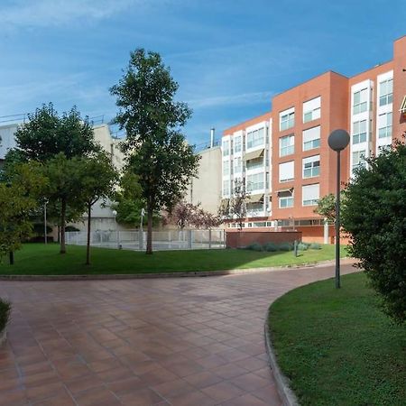 Vivienda Con Zona De Trabajo, Piscina Y Parking Apartment Madrid Exterior foto