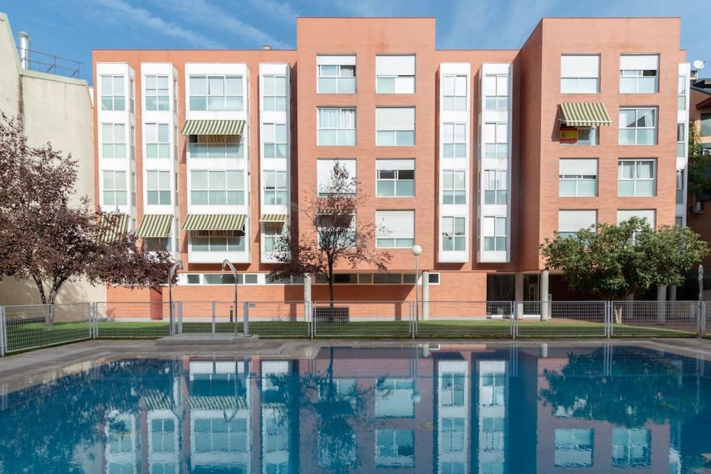 Vivienda Con Zona De Trabajo, Piscina Y Parking Apartment Madrid Exterior foto